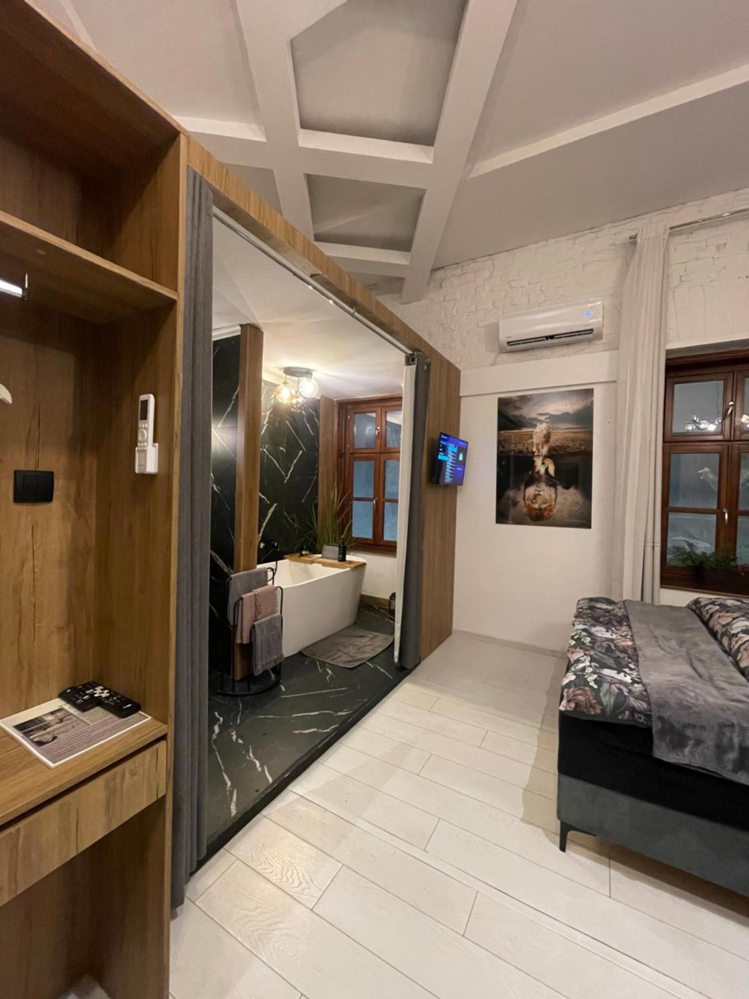 Lux Dabich 2 Appartement Novi Sad Buitenkant foto